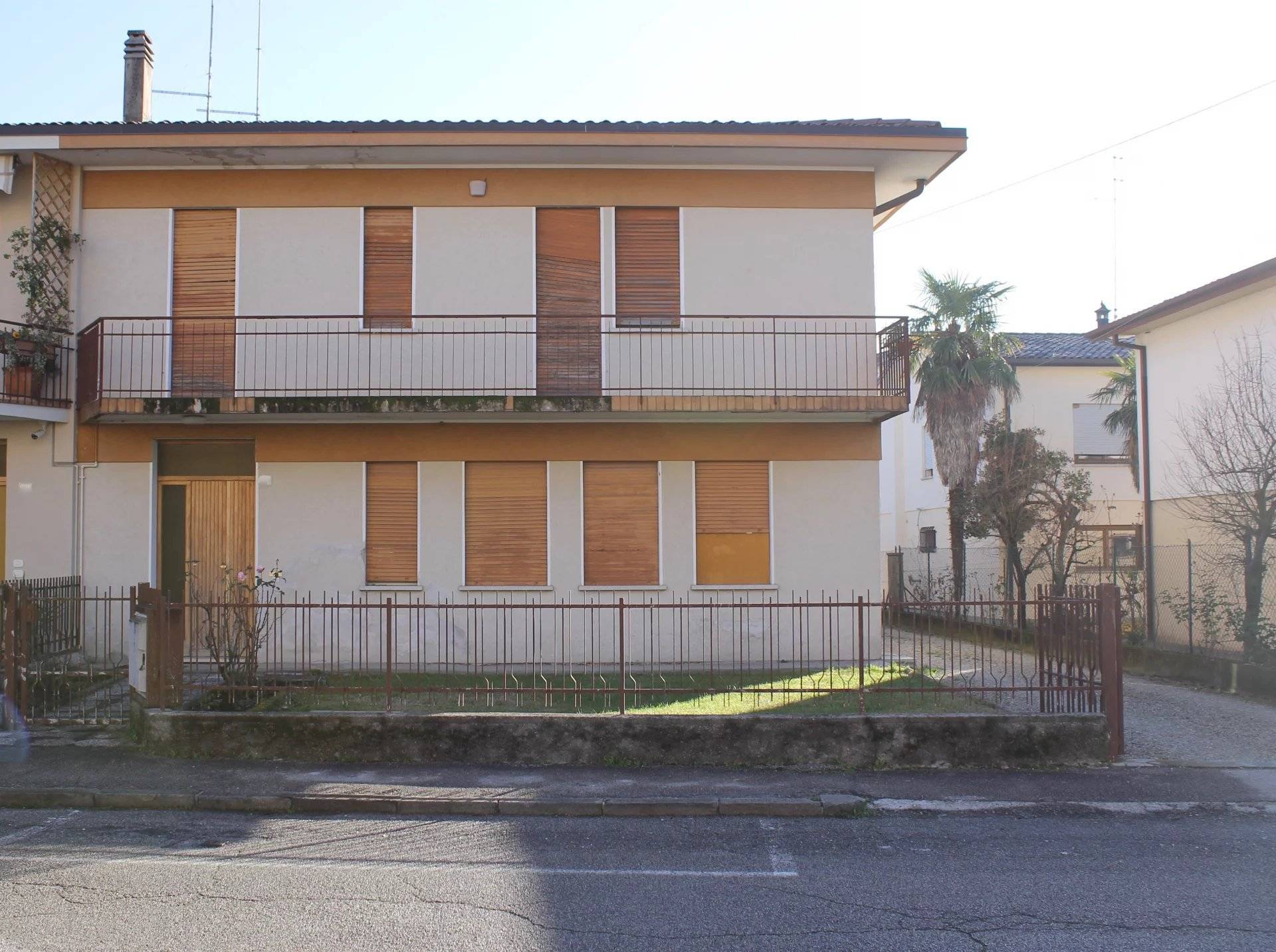 Sale Semi-detached house Conegliano